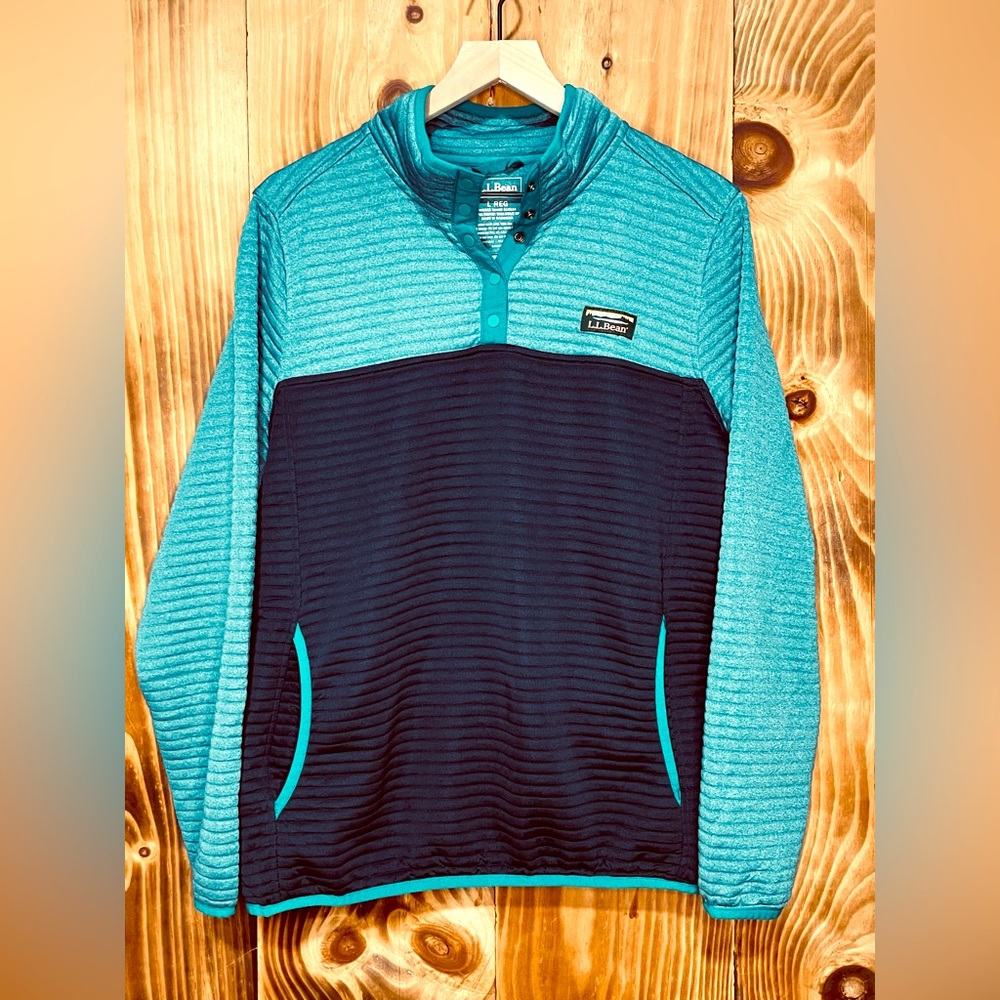 L.L.Bean Women's AirLight Pullover, Colorblock L
